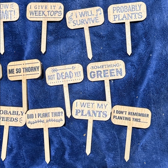 Wooden Plant Marker Stakes - Assorted Funny Garden Sayings - Natural - Picture 3 of 3